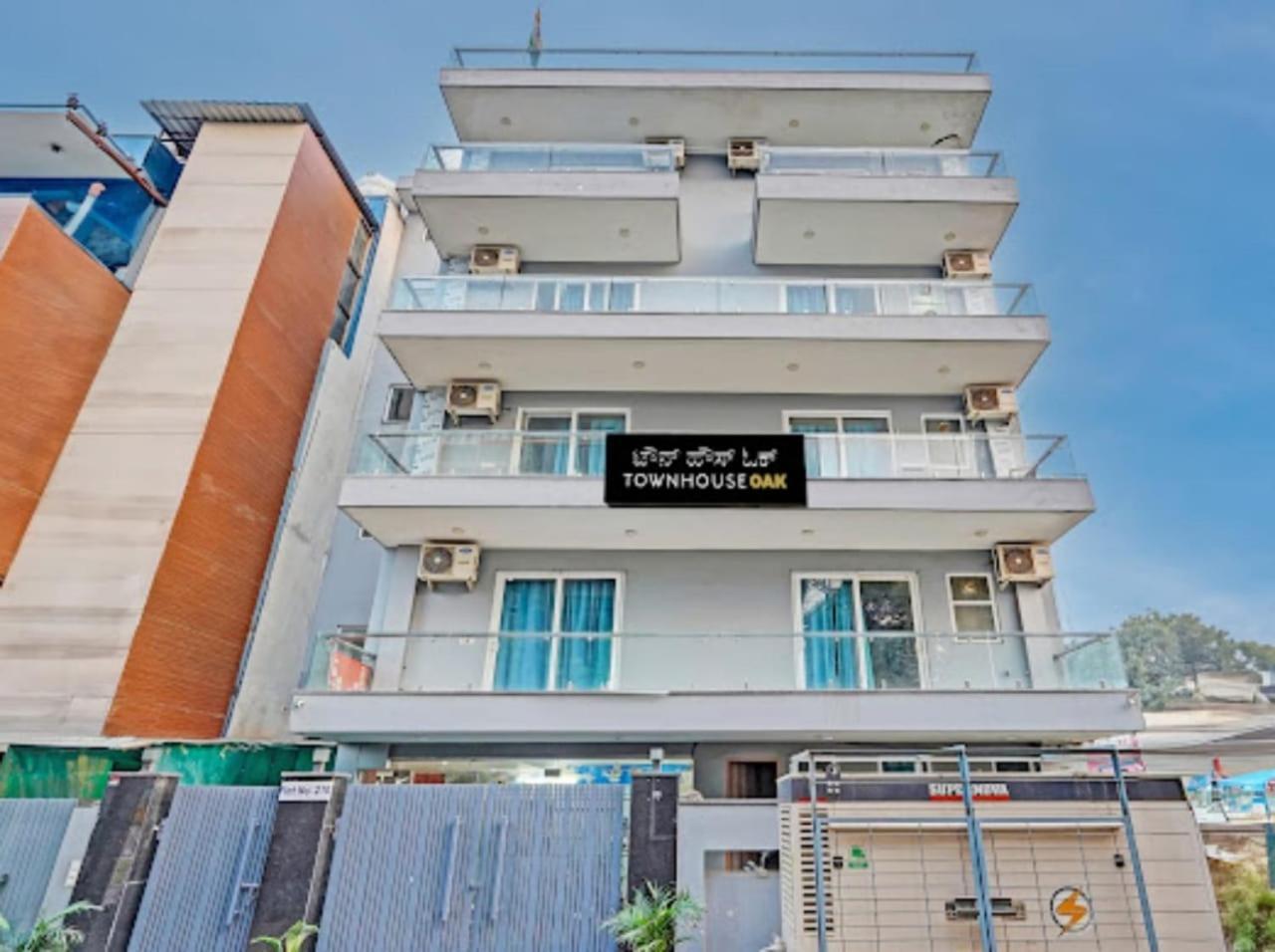Akshay Dream Stay Ґурґаон Екстер'єр фото